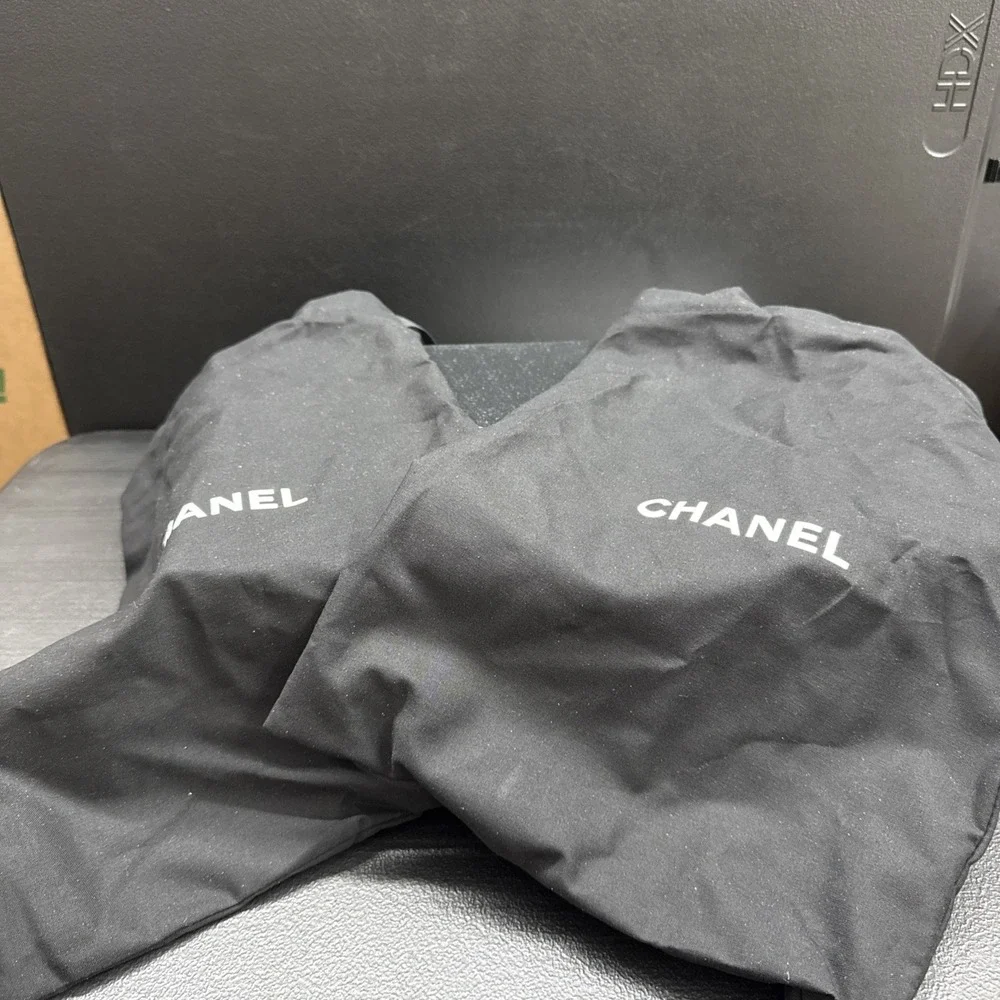 CHANEL authentic empty